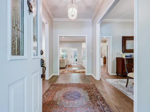 10095 Shady Hollow Dr, Conroe, TX 77304