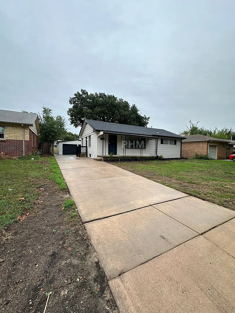 Coming soon! Beautifully Renovated 3-Bedroom Home with Finished Basement & 2-Car Garage. — Photo 1