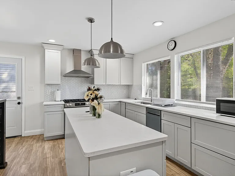 2358 Vorhof Dr — Photo 12