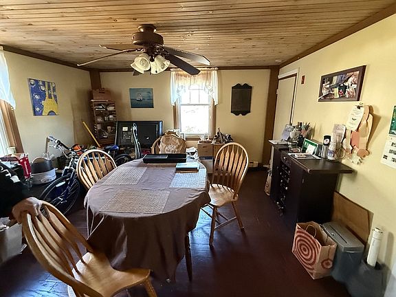 5th image of 91 W Bacon St