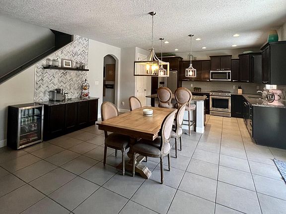 5th image of 7005 Vista Terraza Dr NW