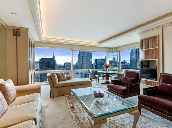 721 5th Ave APT 59A, New York, NY 10022