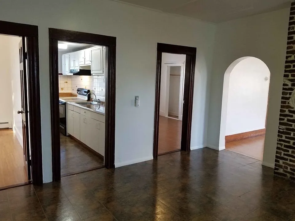 Dining room, kitchen