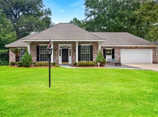 7118 Creekwood Dr, Mandeville, LA 70471