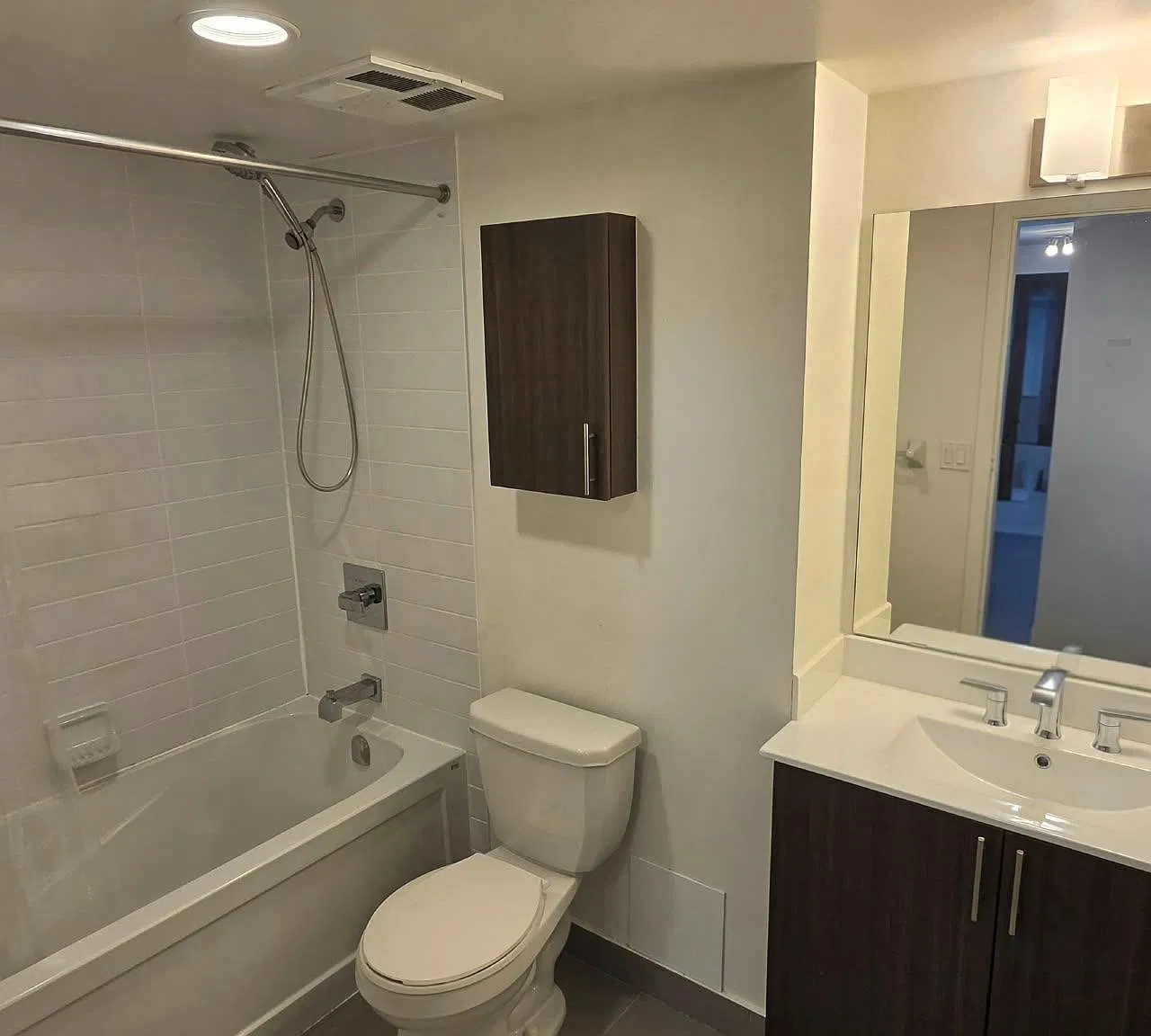 1 bed, $2,250 — Photo 3