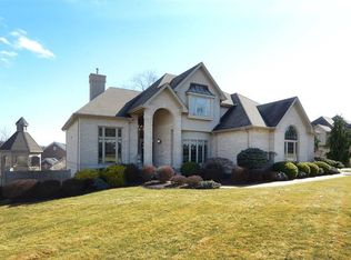 156 Radcliff Dr, Aliquippa, PA 15001
