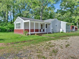 8206 Waterford Rd, Pasadena, MD 21122