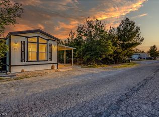 71 Vegas Valley Dr, Pahrump, NV 89048