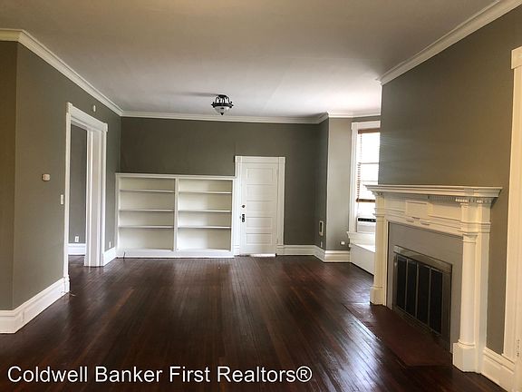 4th image of 309 E Birch St APT 1