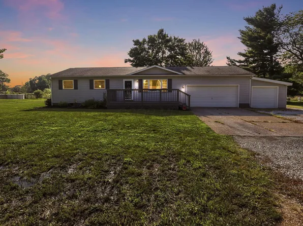 1845 Roberta Dr, Newark, OH 43056