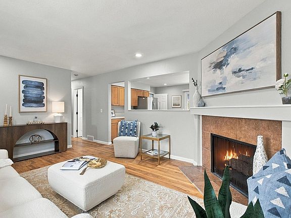 5th image of 6441 S Eudora Way
