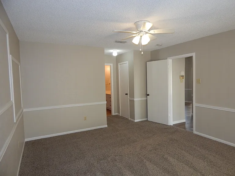 4505 River Oaks Dr — Photo 25