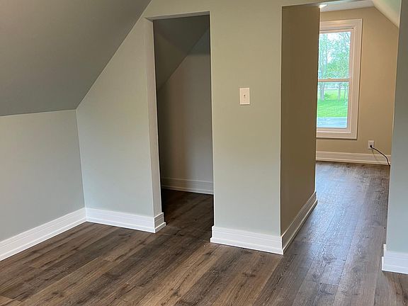 2nd Bedroom B