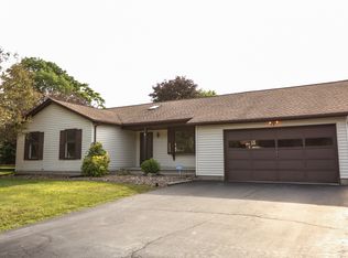 53 Kirkstone Pass, Rochester, NY 14626