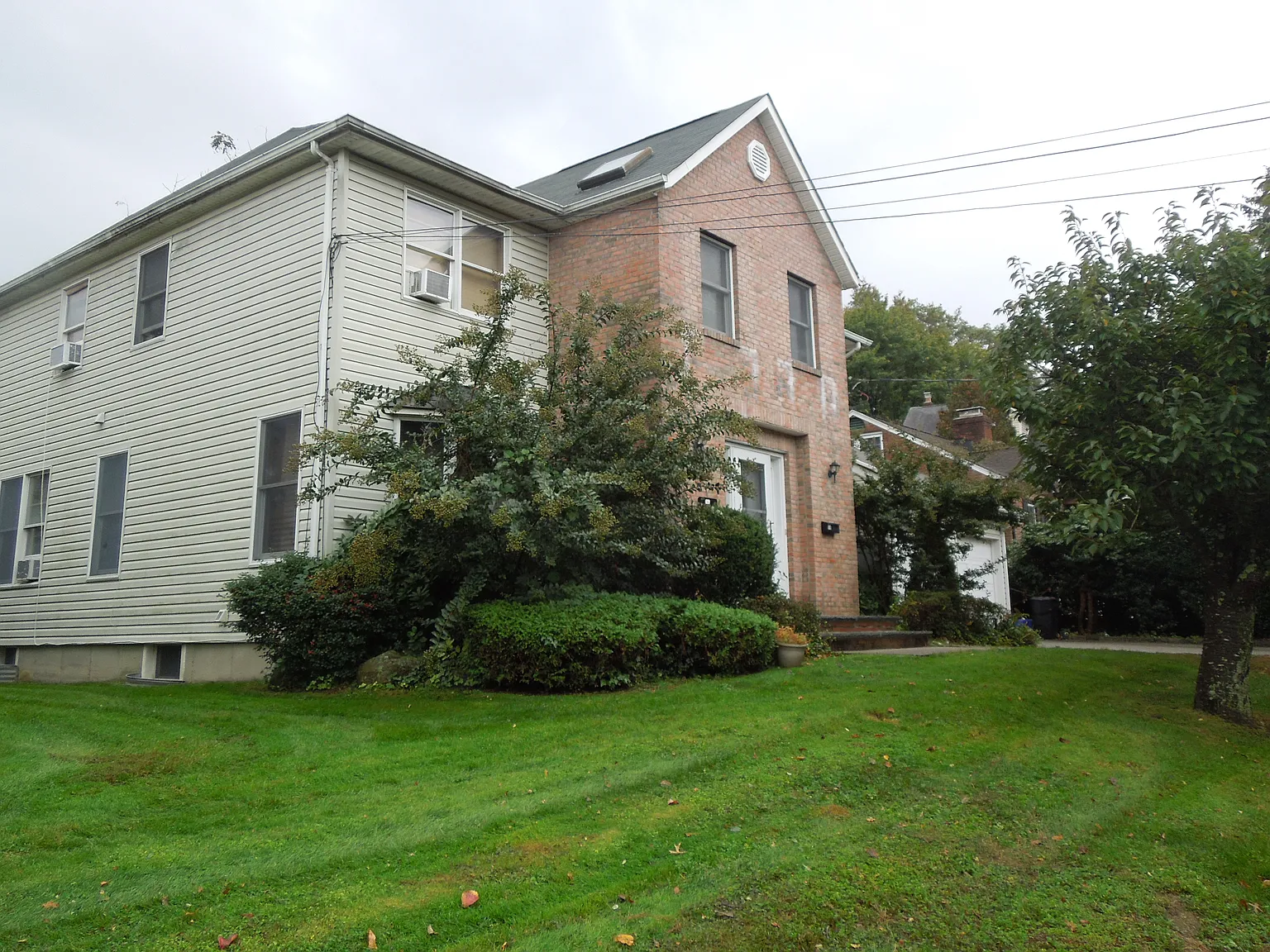 Crescent Beach Rd, Glen Cove — Photo 2