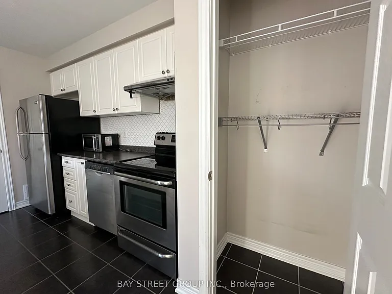 21 Duncan Rd #COACH — Photo 7