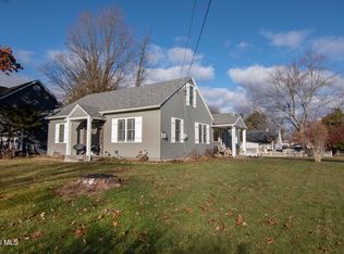11 Pine Rd, South Glens Falls, NY 12803