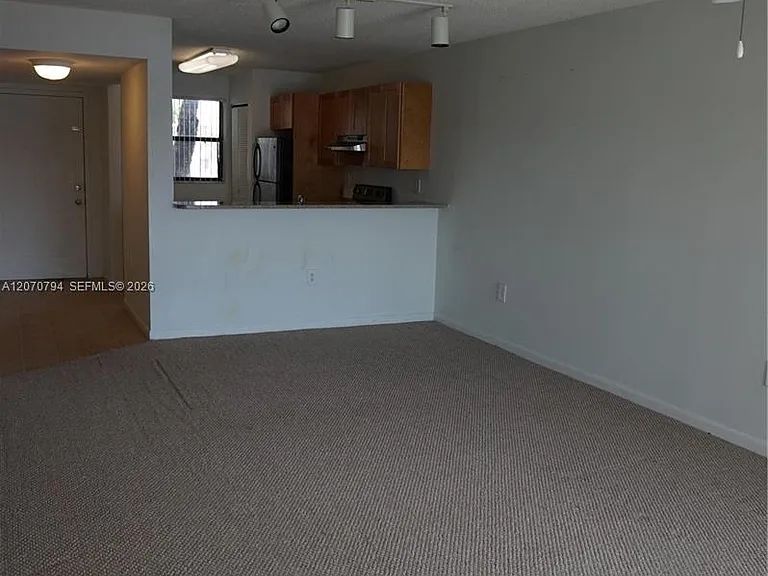 9842 Nob Hill Ln #9842/08 — Photo 10