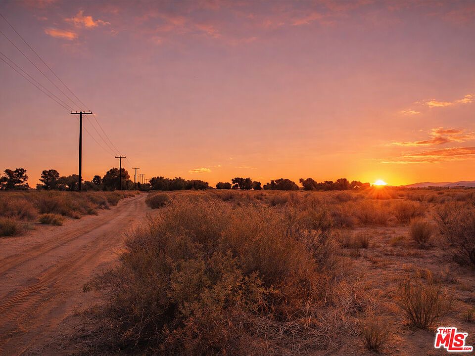 1st image of 0 Th Ave #R14