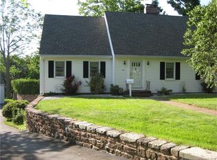 484 Main St, Portland, CT 06480