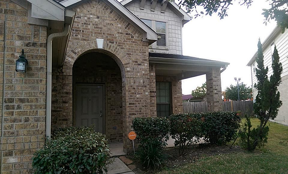 1st image of 15510 Satsuma Point Ct