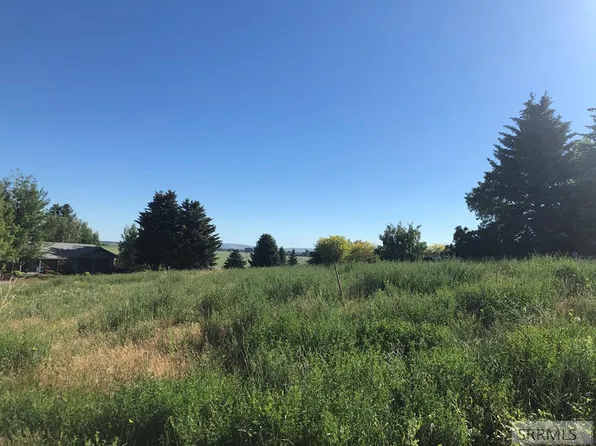 2219 E Olympic Ave, Idaho Falls, ID 83404