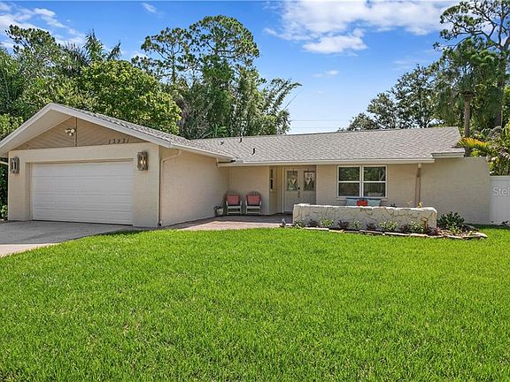 2nd image of 13921 Spoonbill Ln