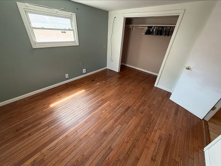 63 Miami Dr — Photo 14