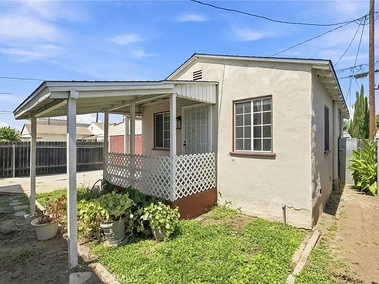 5917 Morrill Ave — Photo 3