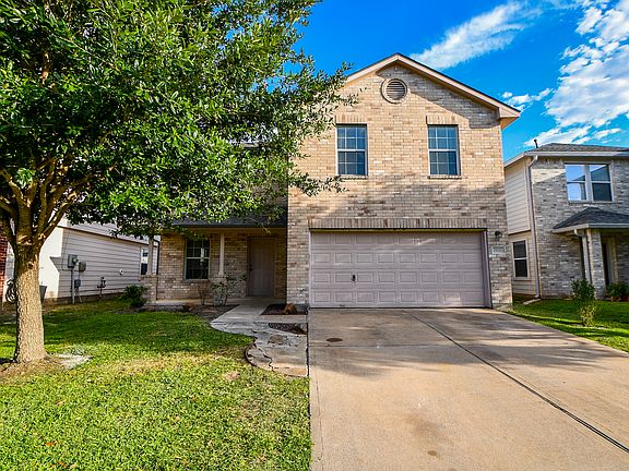 2nd image of 20835 Banyan Crest Ln