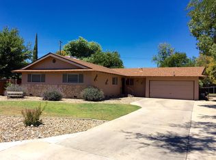 1701 S Oak Park St, Visalia, CA 93277