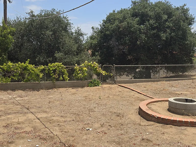 2162 S Escondido Blvd — Photo 16