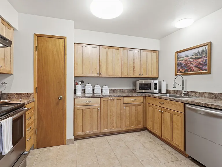 36 Manzanita Ave #36 — Photo 16
