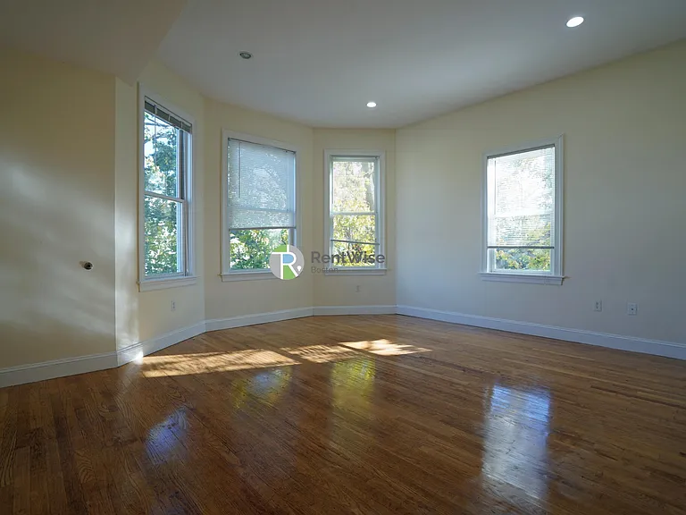5 Gardner Ter #1 — Photo 18