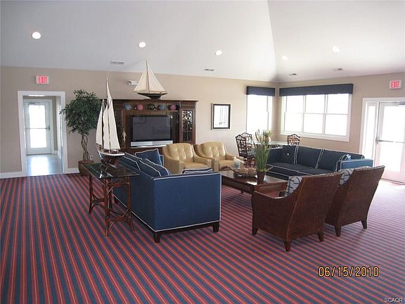 4th image of 23740 Herring Reach Ct