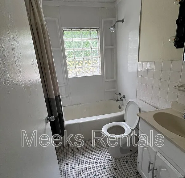 1418 Ravinia Rd — Photo 8