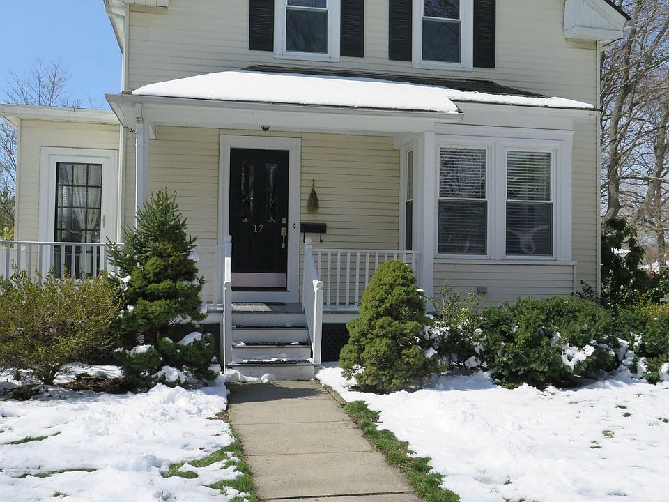 2nd image of 17 Linden Ave