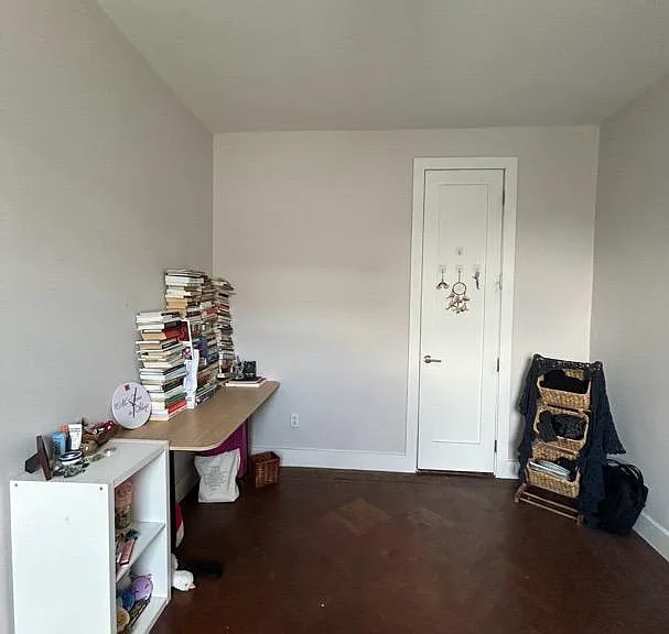 1 E 19th St #3 — Photo 6