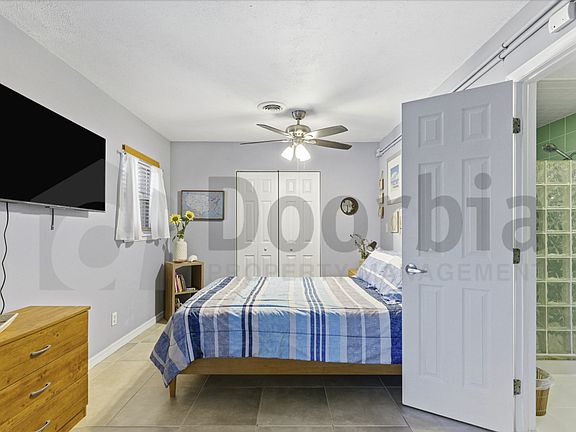 4th image of 1811 Eastern Dr