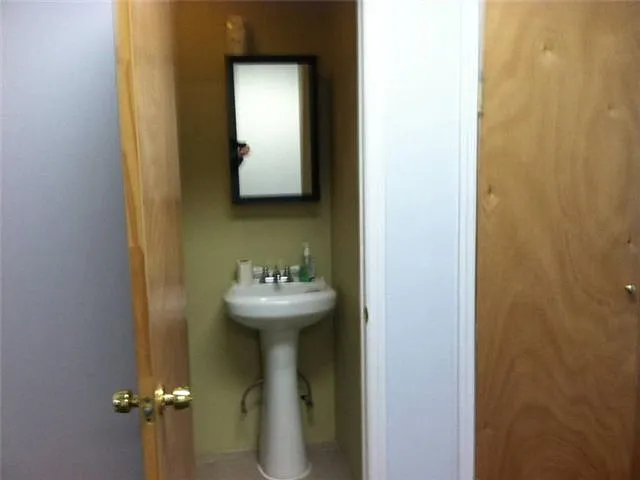 4022 Avenue U — Photo 4