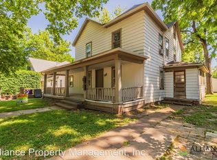 711 Fremont St #1-2, Manhattan, KS 66502