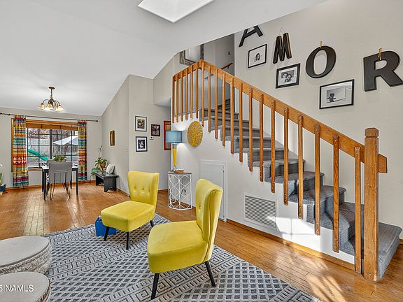 2nd image of 1080 W Ardrey Cir