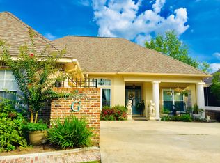 792 Hanalei Cir, Diamondhead, MS 39525