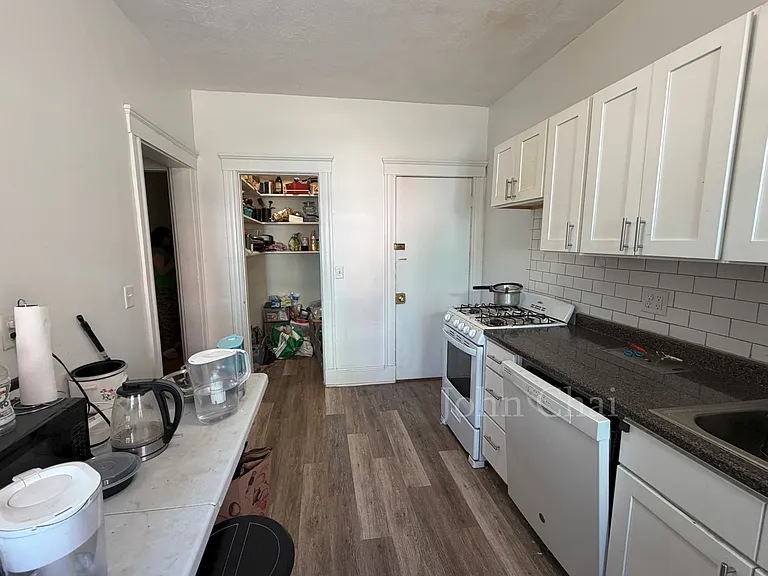 11 Mount Hood Rd #3 — Photo 23