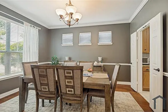 10017 Links Fairway Dr — Photo 3