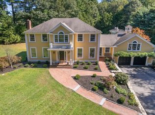 180 Gardner St, Hingham, MA 02043