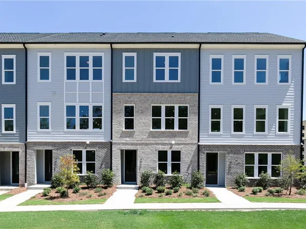 4451 Gradient Ln, Chamblee, GA 30341