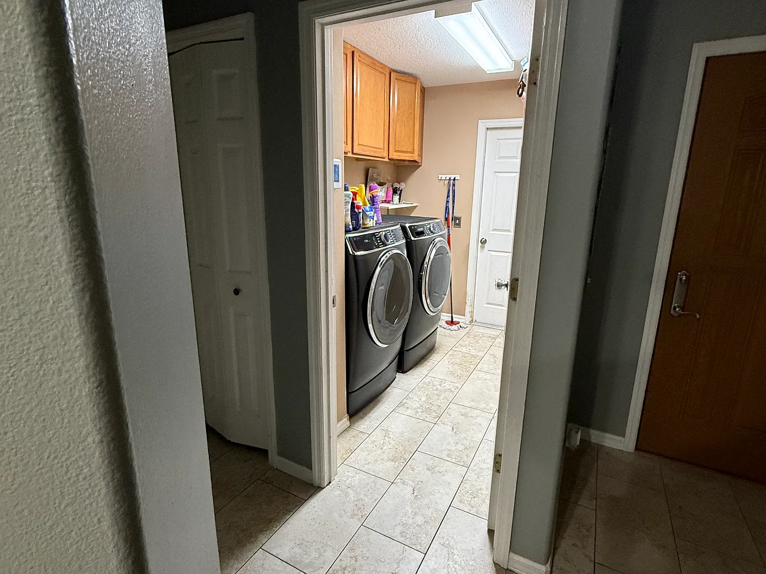 3 bed, 1693 sqft, $2,850 — Photo 4