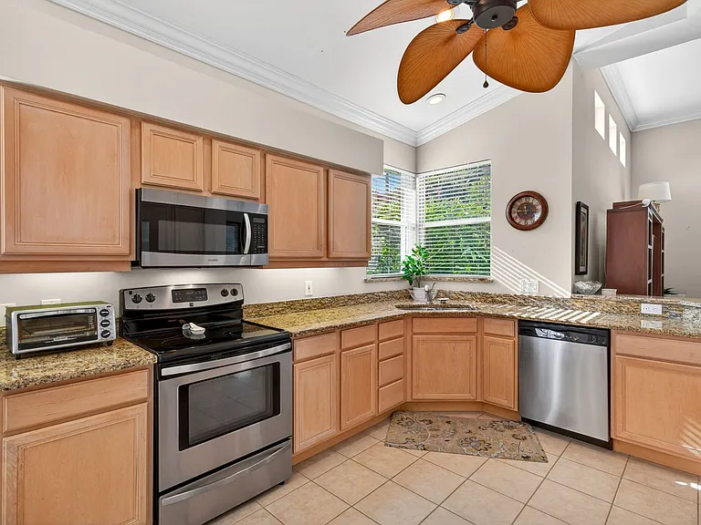 1789 Winding Oaks Way — Photo 17