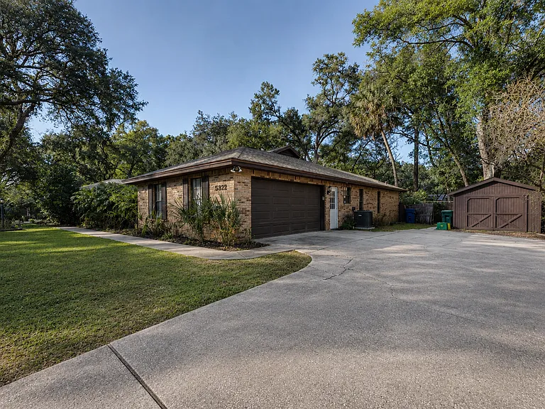 523 Princewood Dr — Photo 3